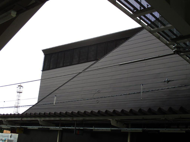 駅舎外壁